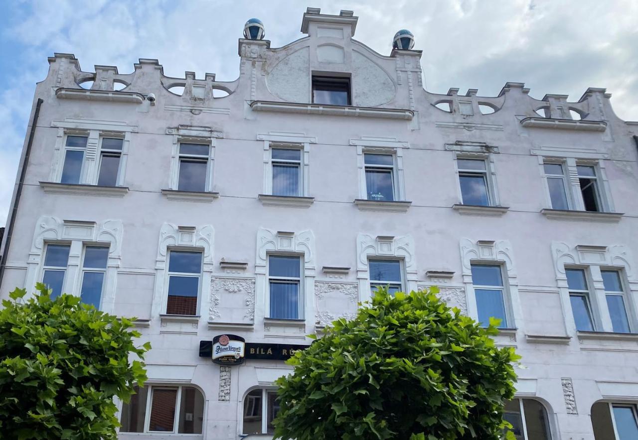 Hotel Bila Ruze Strakonice Ngoại thất bức ảnh