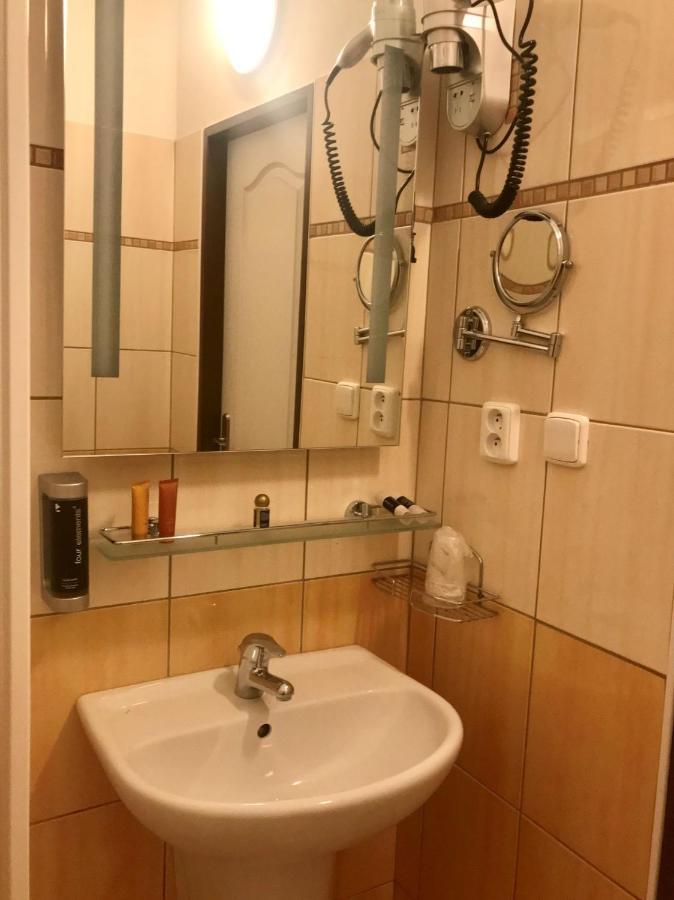 Hotel Bila Ruze Strakonice Ngoại thất bức ảnh